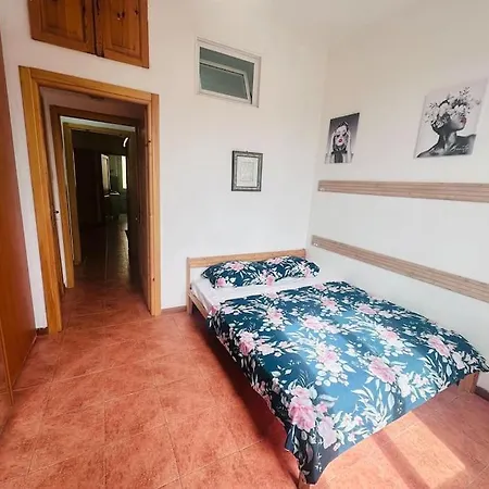 Apartment Centrum,Brignole Station Genova Esterno foto